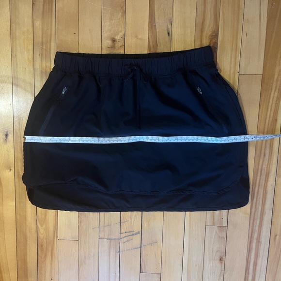 ZX Outdoor Lifestyle Skort - Picture 8 of 10